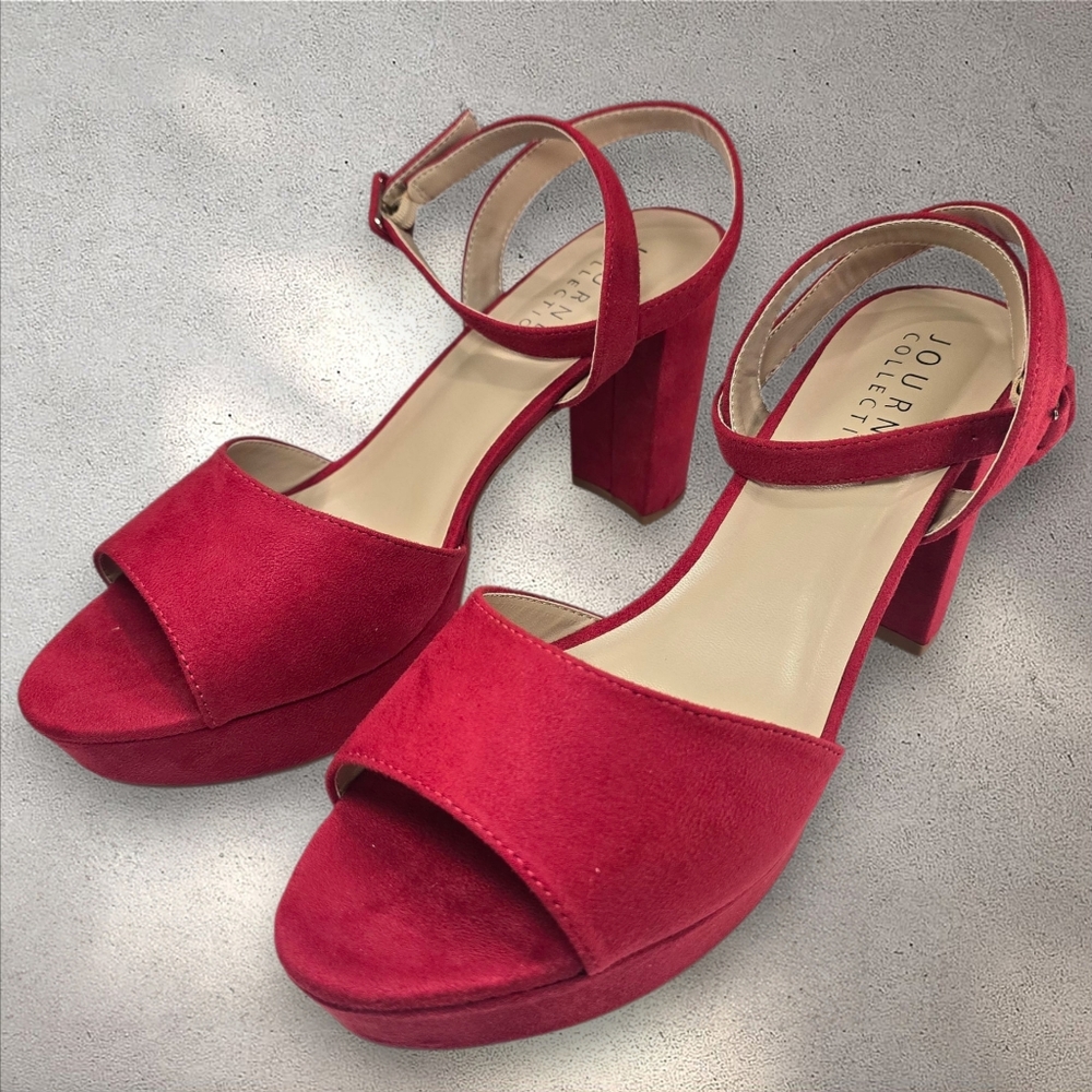The Journee Collection Nairri Platform Strappy Sandals Size 10 - Picture 5 of 12